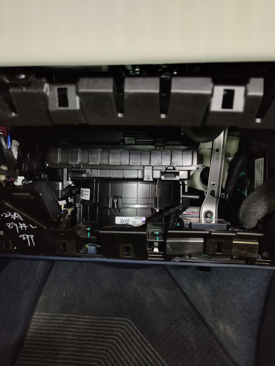 2023-10-09-x-cabin-filter-6